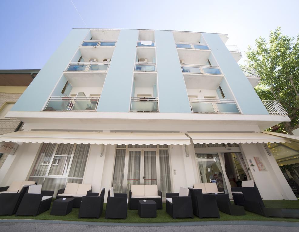 Hotel Nuovo Fiore Cattolica Extérieur photo