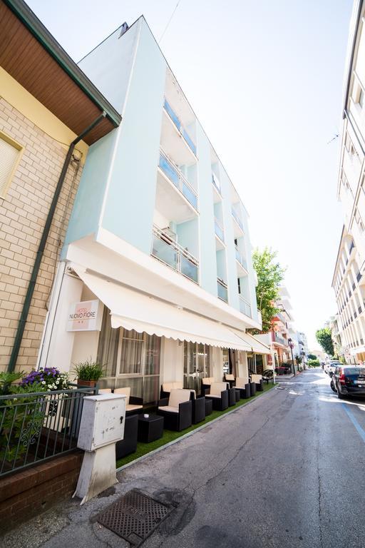 Hotel Nuovo Fiore Cattolica Extérieur photo